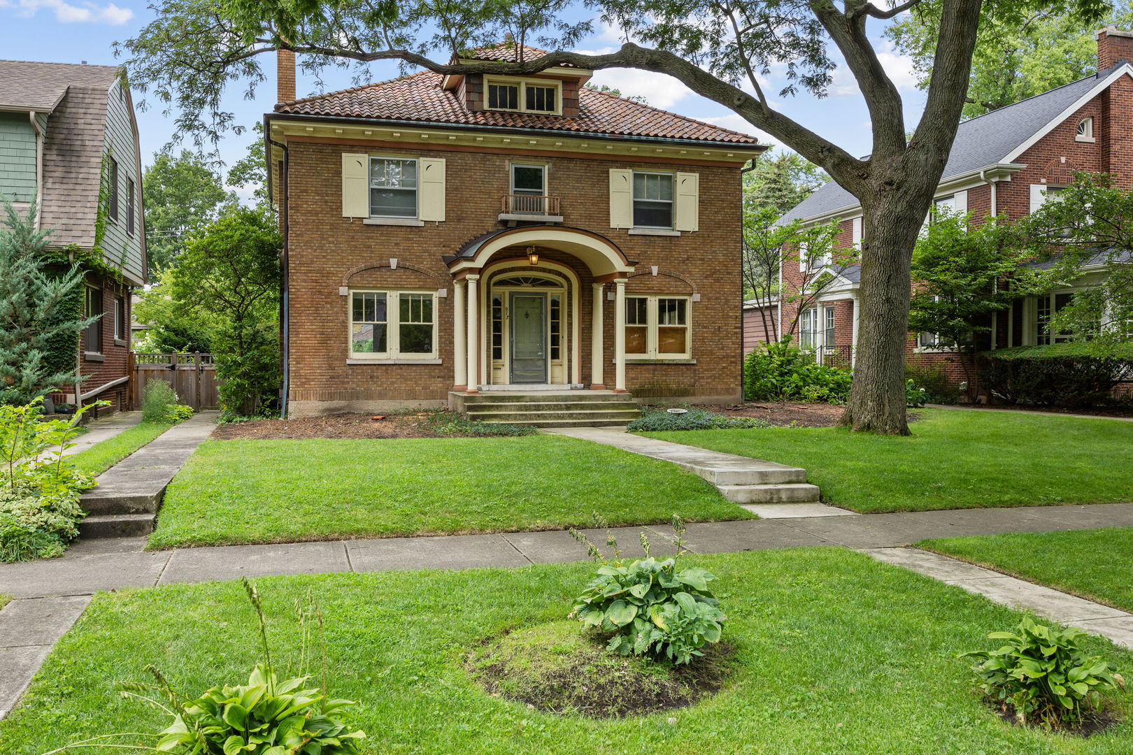 917 Fair Oaks Avenue, Oak Park, IL 60302