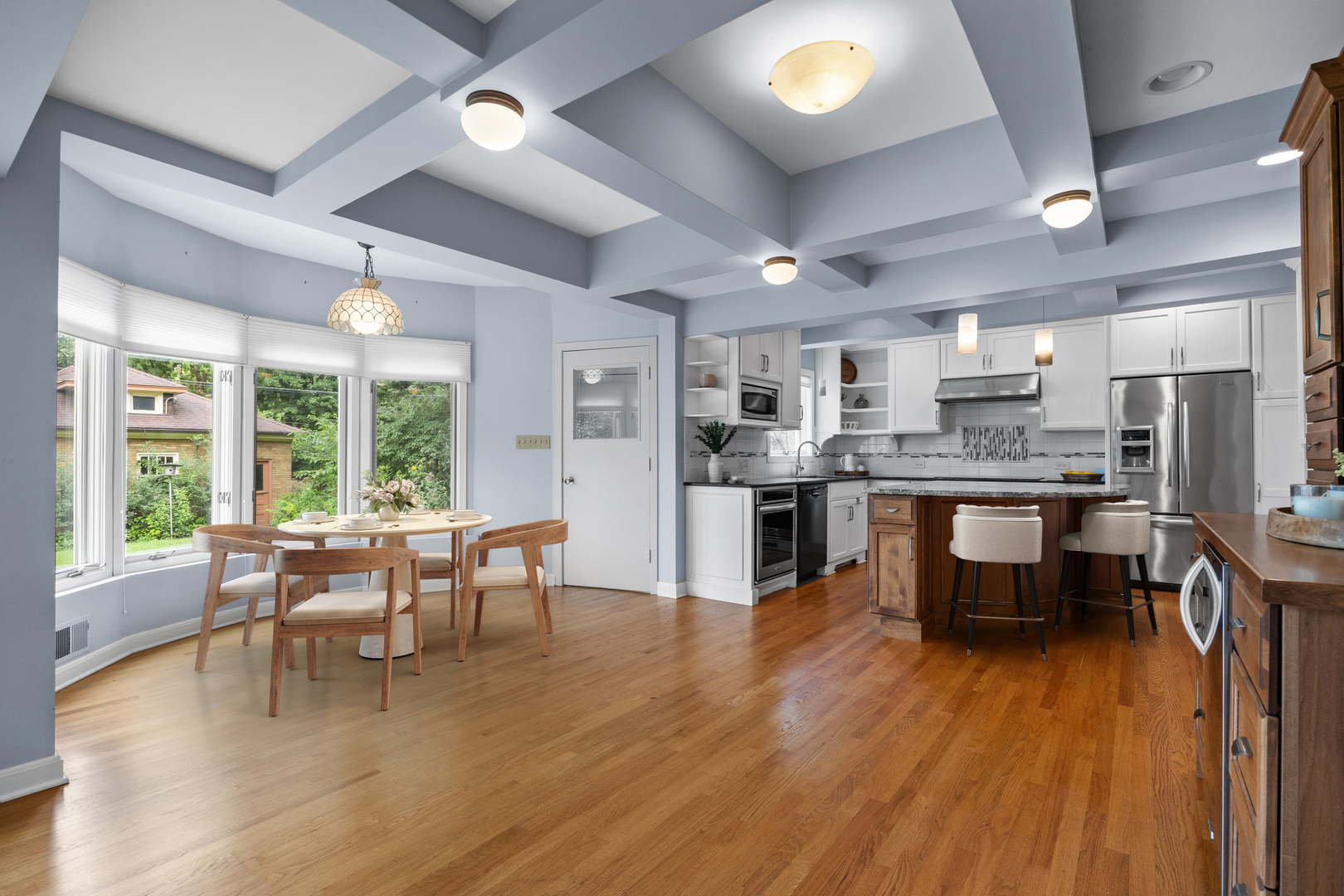 917 Fair Oaks Avenue, Oak Park, IL 60302