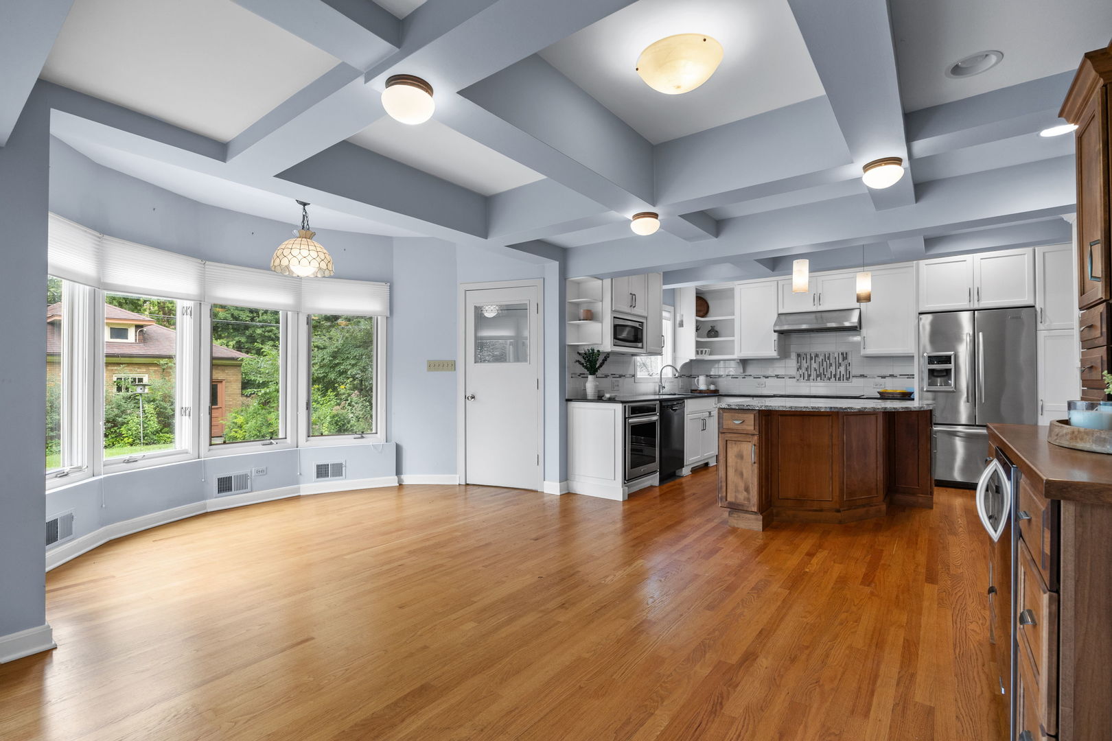 917 Fair Oaks Avenue, Oak Park, IL 60302