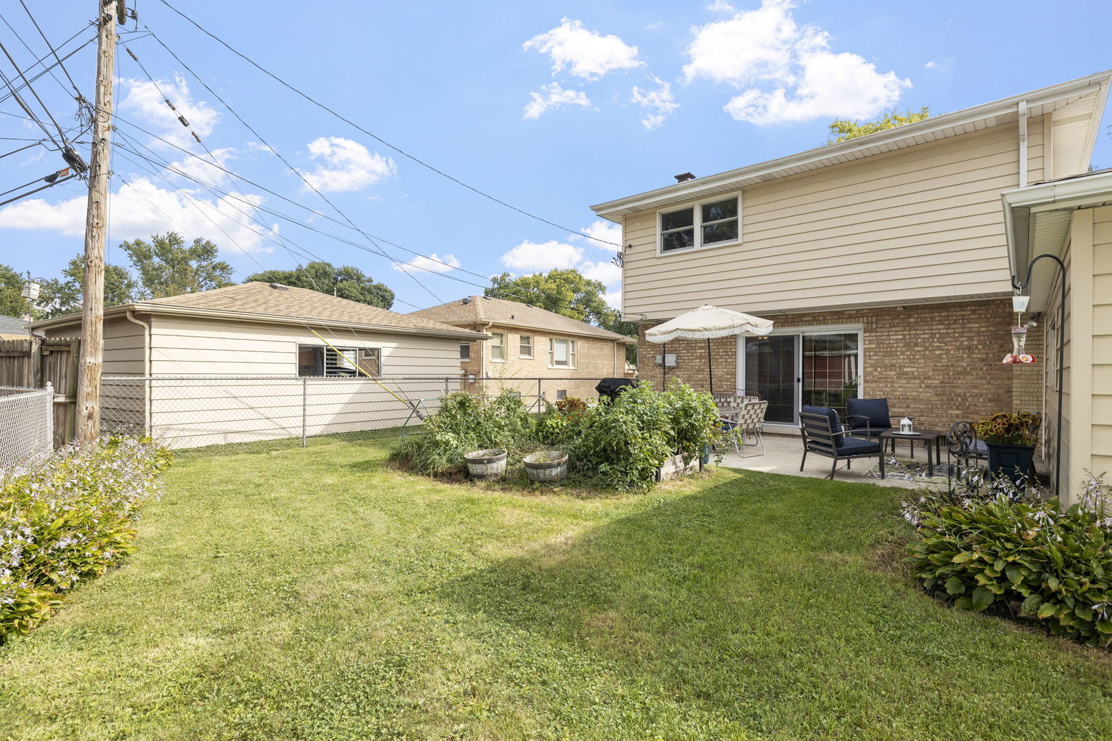 10100 Alice Court, Oak Lawn, IL 60453