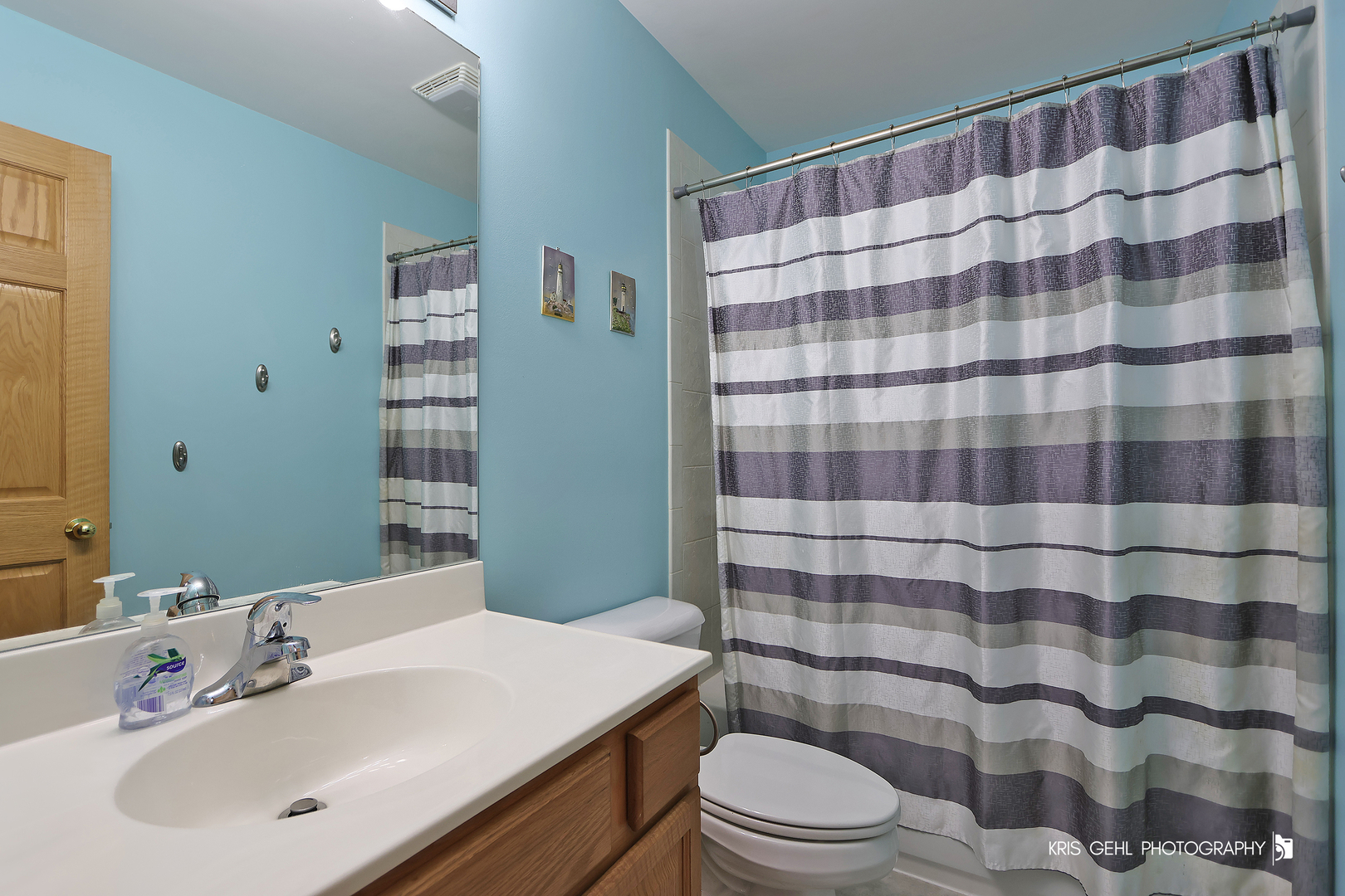 1916 Sunshine Court, Zion, IL 60099