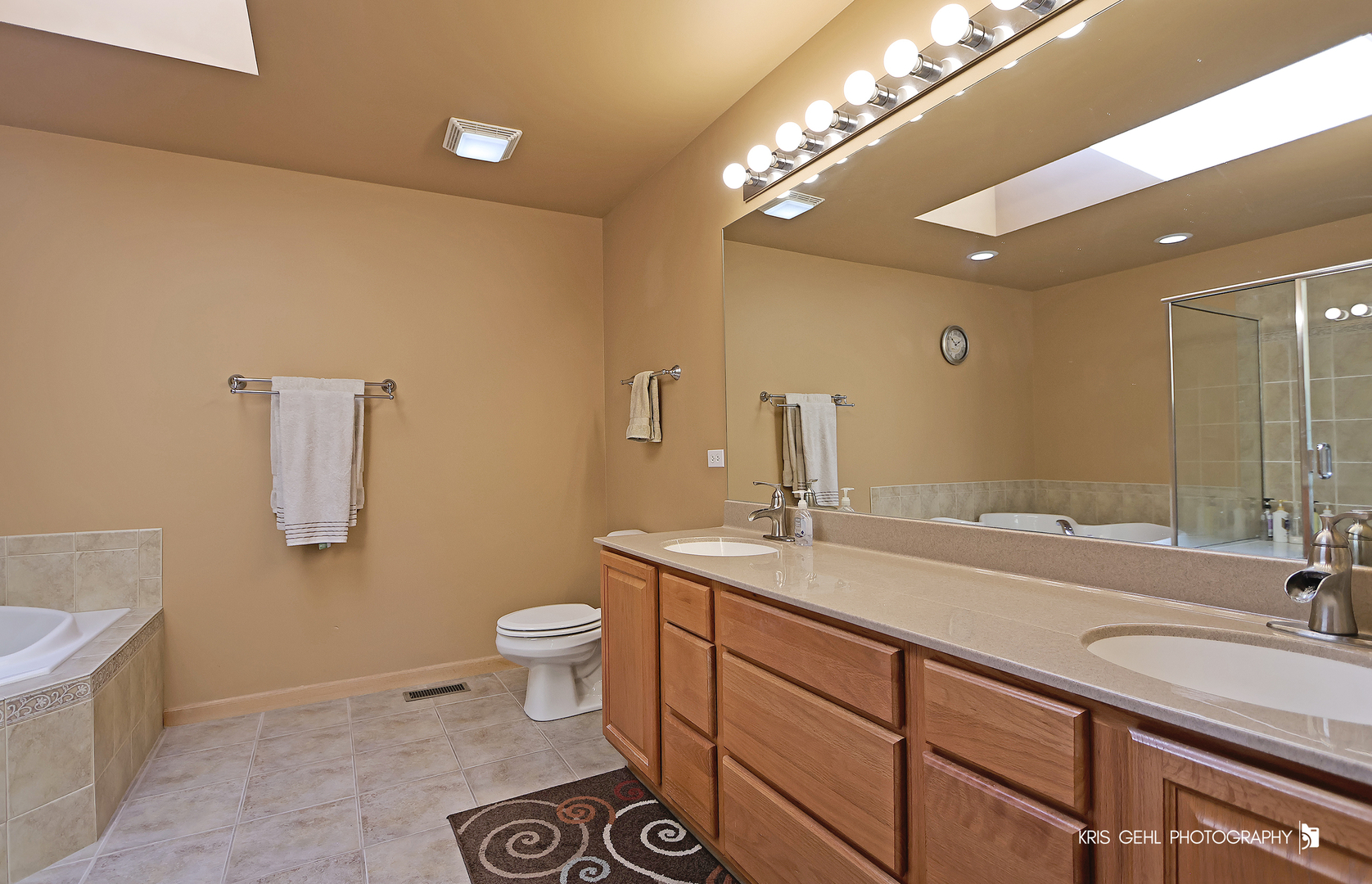 1916 Sunshine Court, Zion, IL 60099