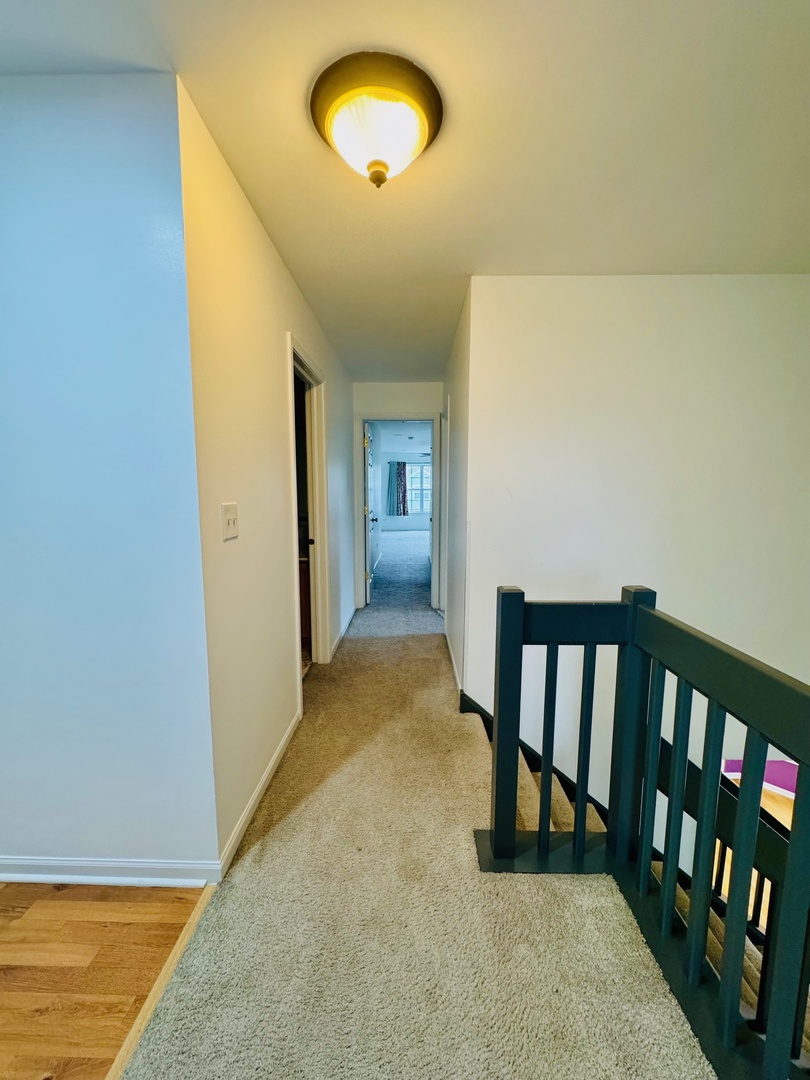 1318 Leonard Drive, Schaumburg, IL 60193