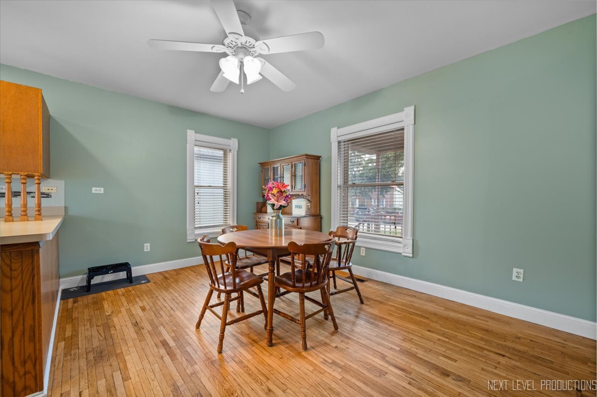 194 N May Street, Hinckley, IL 60520