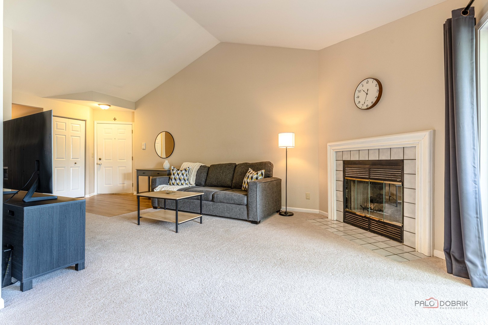 1405 Apricot Court #D, Mount Prospect, IL 60056