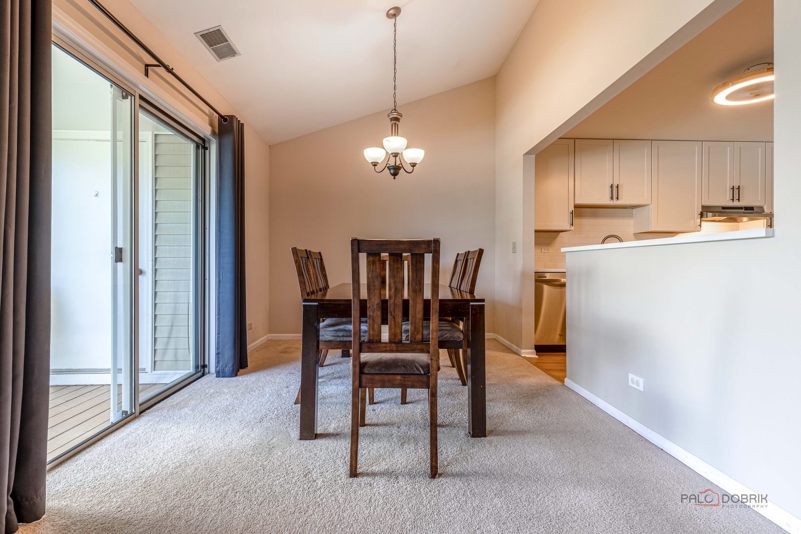 1405 Apricot Court #D, Mount Prospect, IL 60056