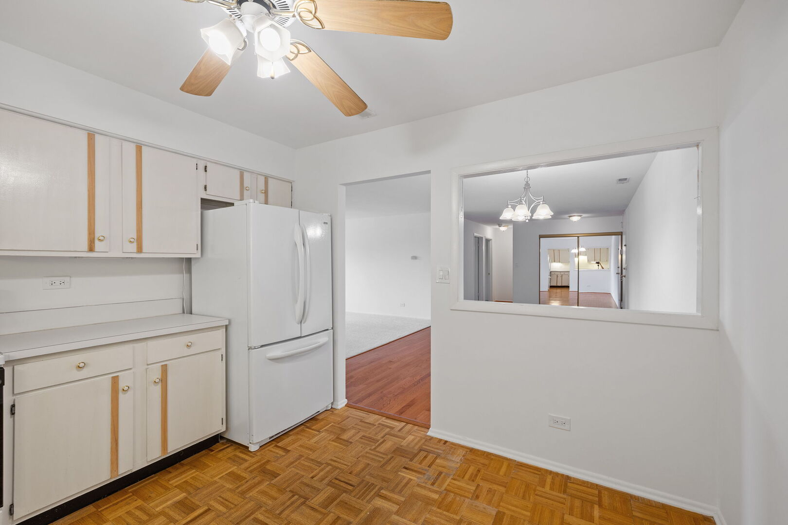 1501 Darien Lake Drive #305, Darien, IL 60561