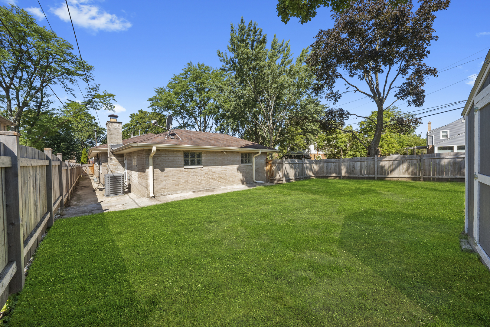 1621 S Crescent Avenue, Park Ridge, IL 60068