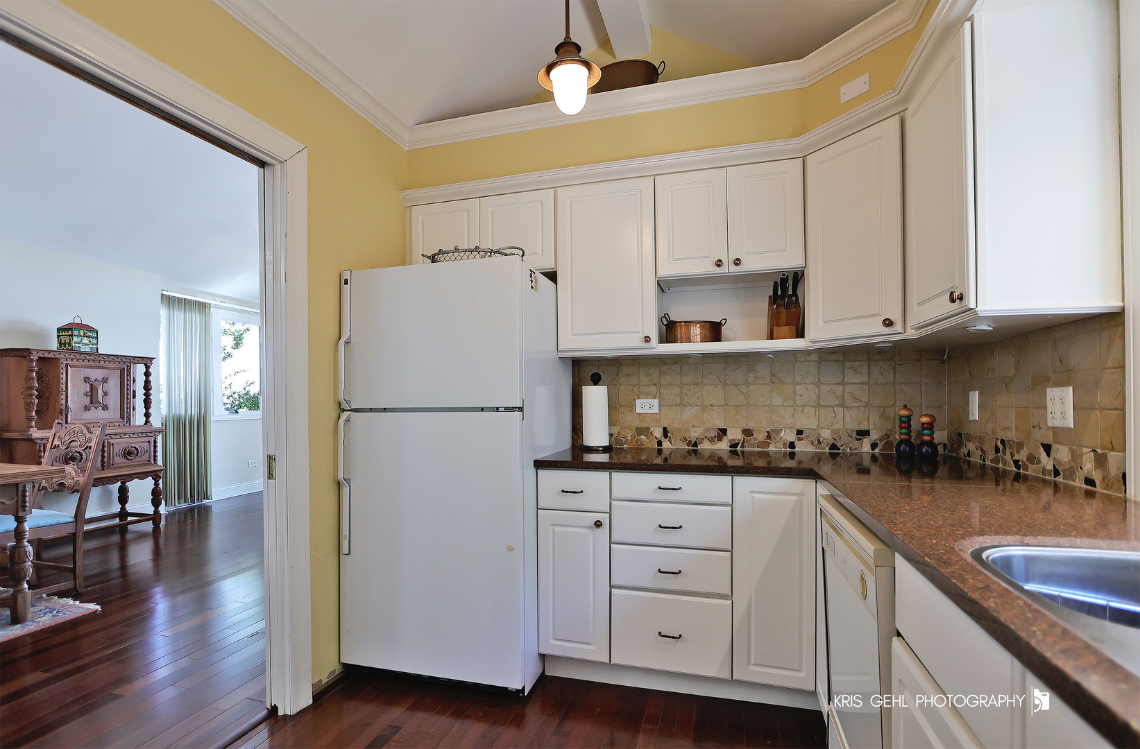 39071 N Jackson Drive, Spring Grove, IL 60081