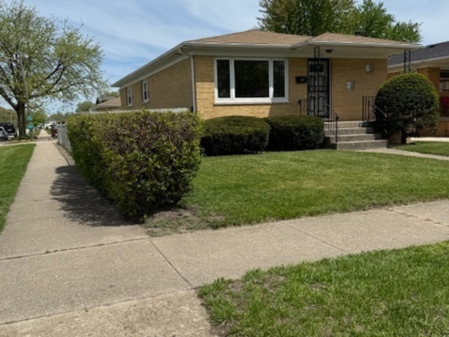 772 Memorial Drive, Calumet City, IL 60409