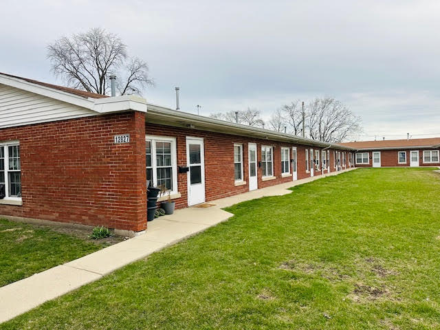 12833 Irving Avenue #2, Blue Island, IL 60406
