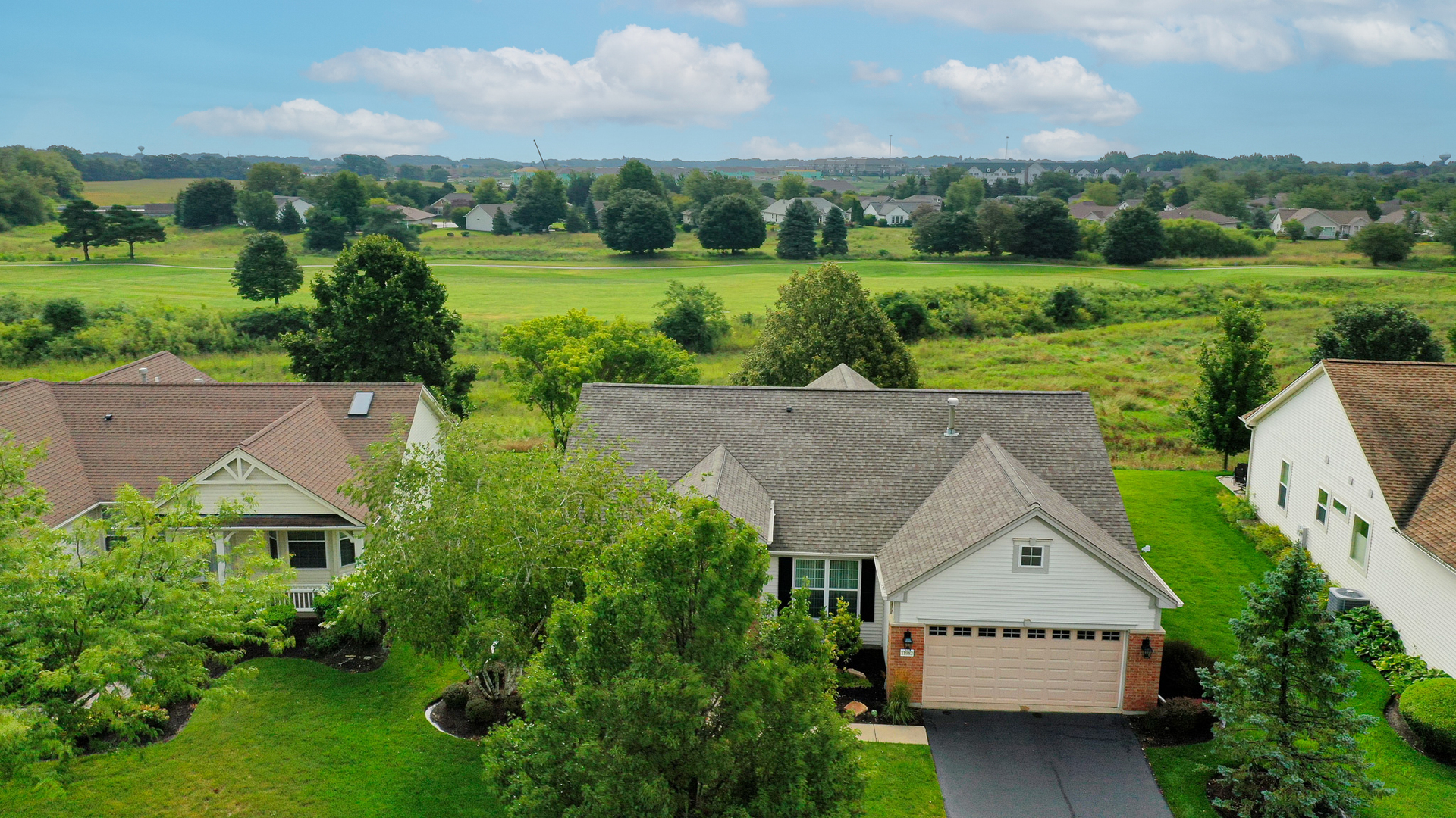 11982 Stonewater Crossing, Huntley, IL 60142