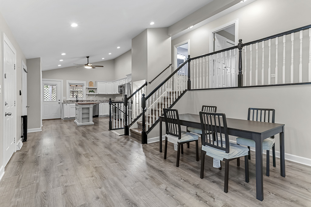 24241 W Hummingbird Drive, Channahon, IL 60410