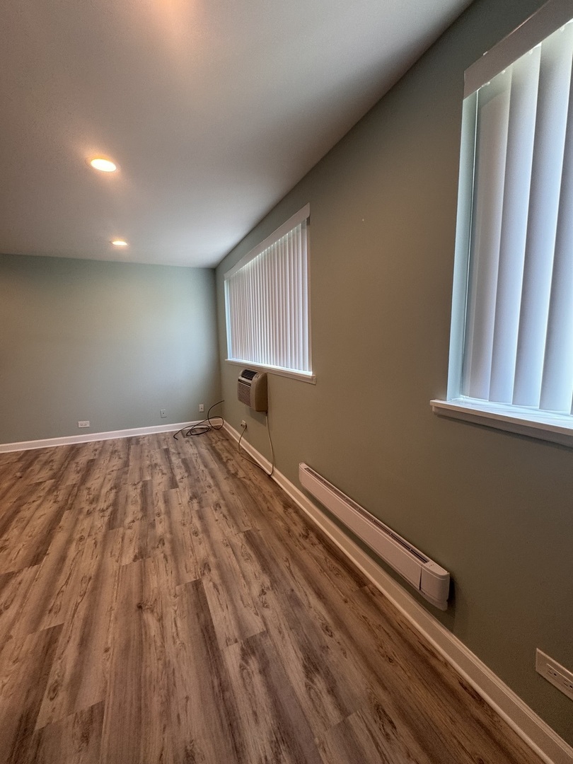 705 Strom Drive #1D, West Dundee, IL 60118