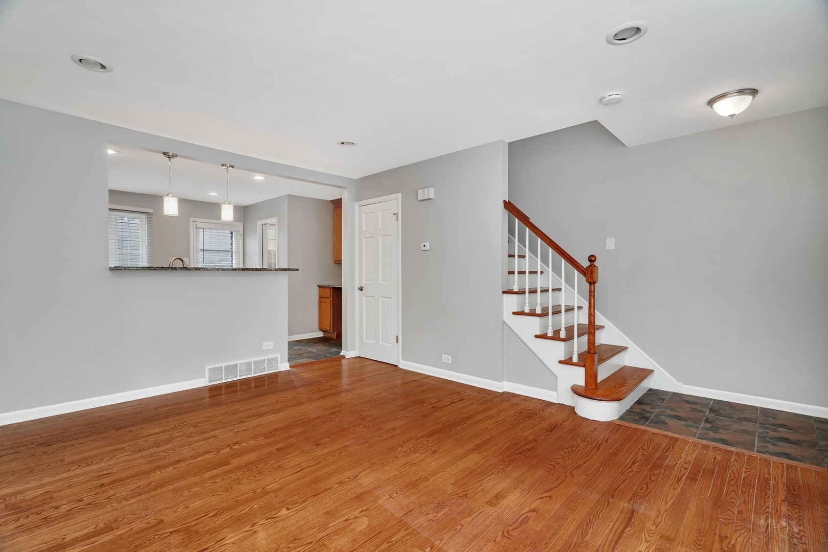 13 S Waiola Avenue #5, La Grange, IL 60525