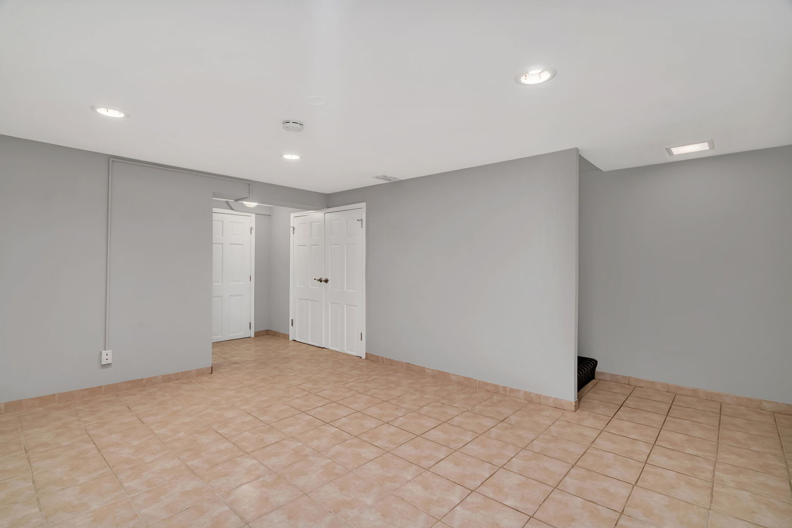13 S Waiola Avenue #5, La Grange, IL 60525