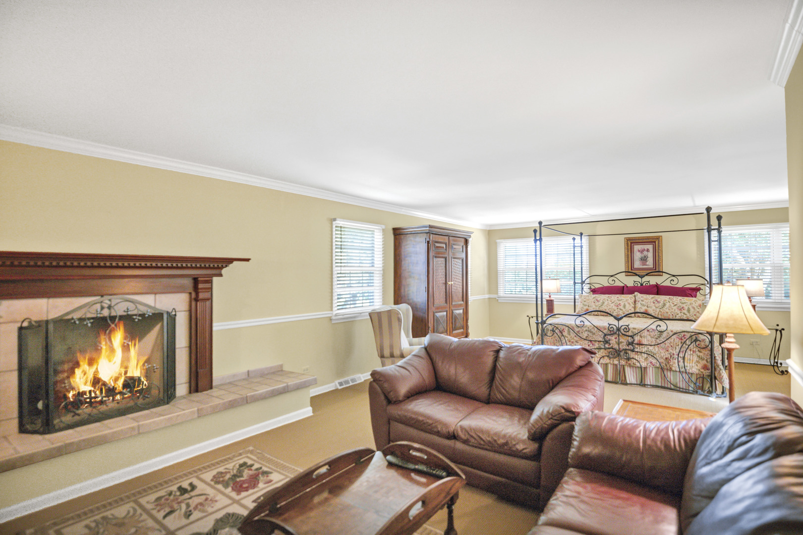 1708 S Fernandez Avenue, Arlington Heights, IL 60005