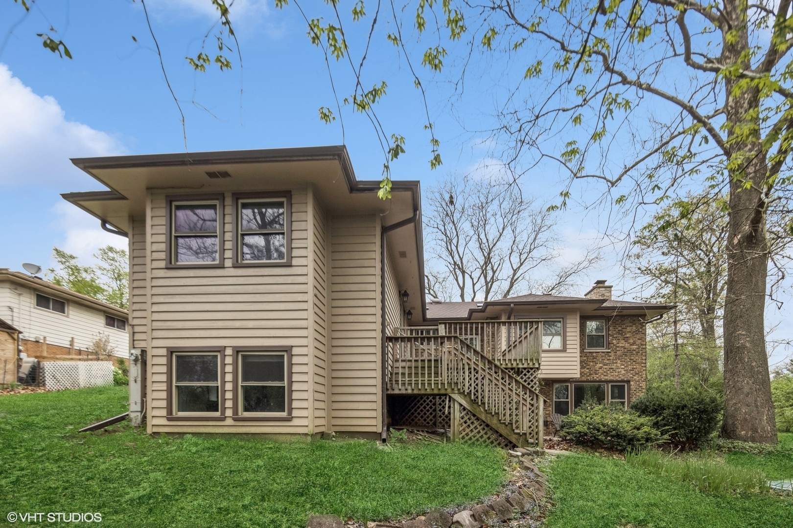 3950 Downers Drive, Downers Grove, IL 60515