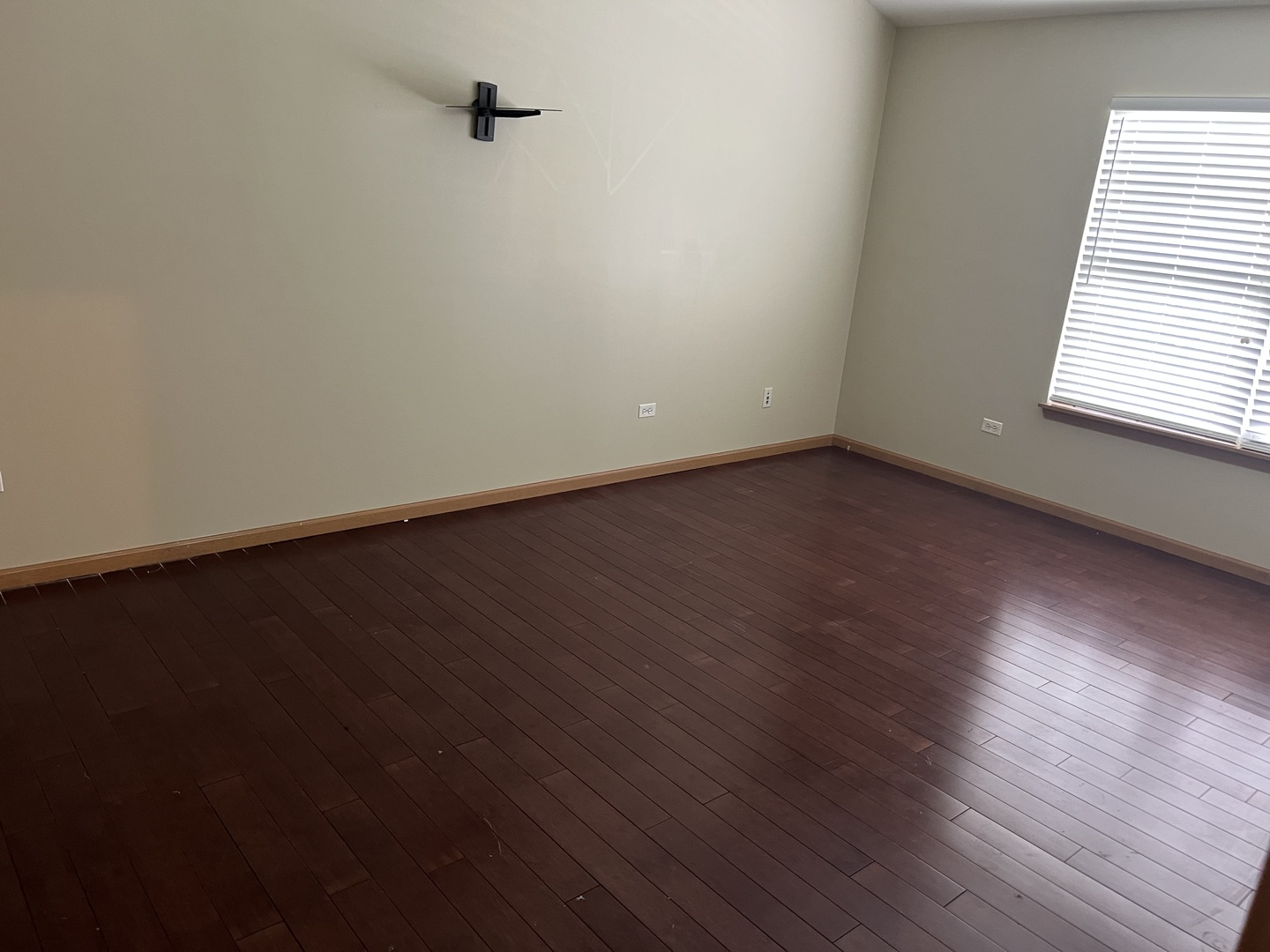 2419 SHEEHAN Drive #201, Naperville, IL 60564