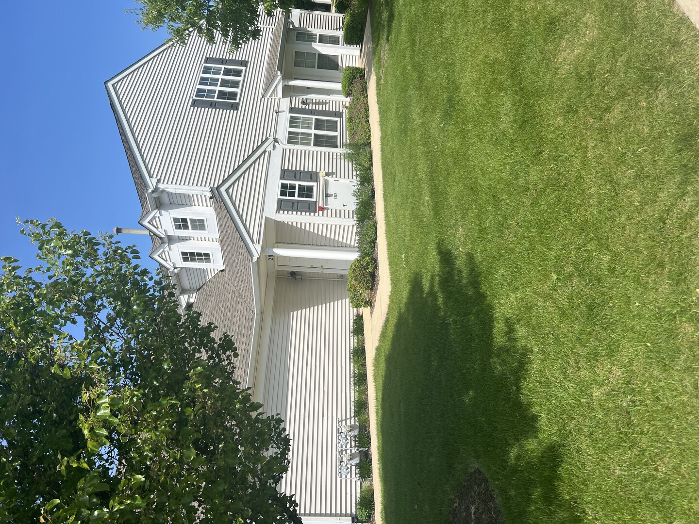2419 SHEEHAN Drive #201, Naperville, IL 60564