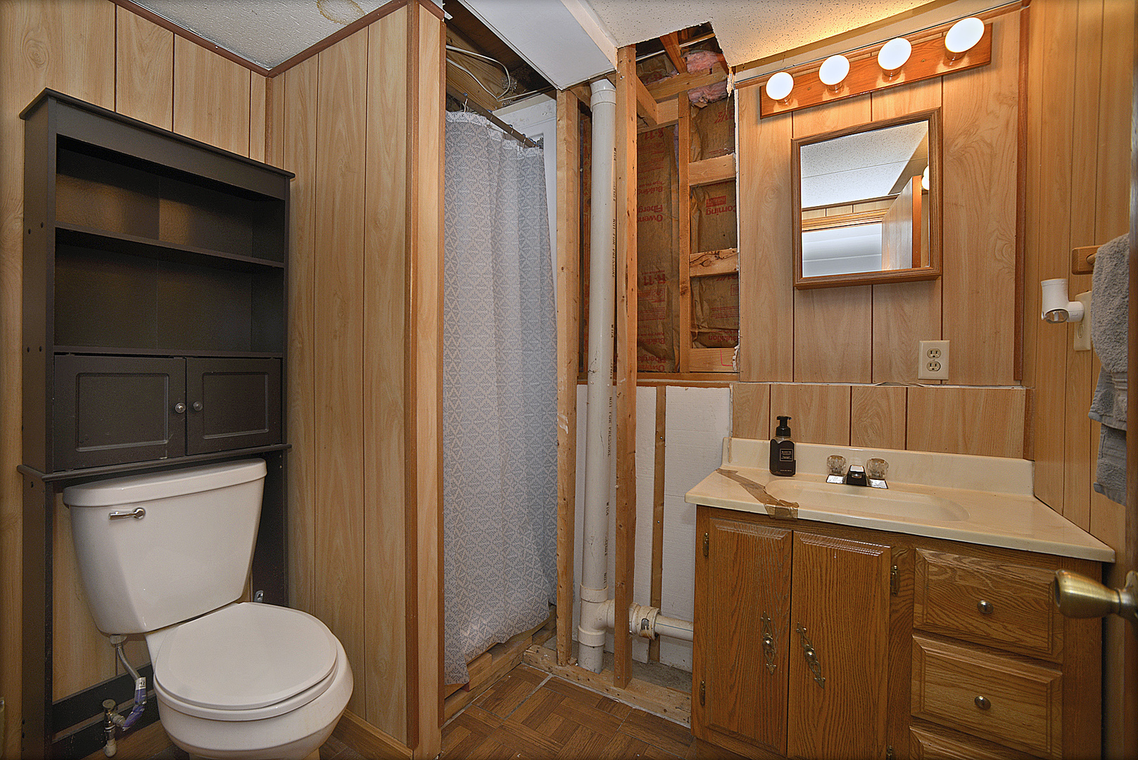 1403 Dakota Drive, Ottawa, IL 61350