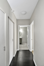21 W Chestnut Street #1202, Chicago, IL 60610