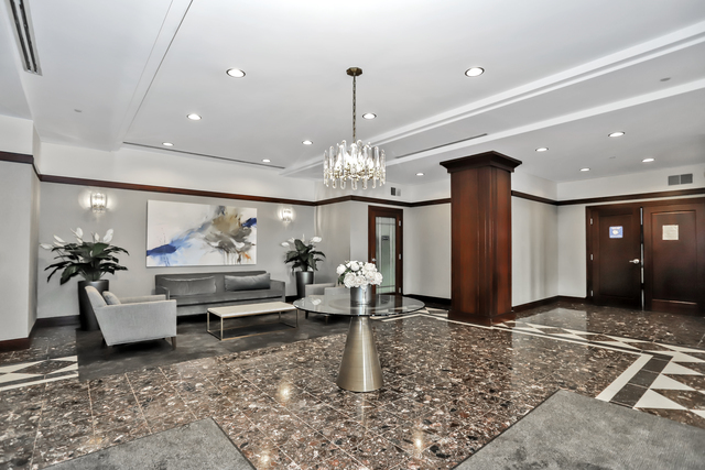 21 W Chestnut Street #1202, Chicago, IL 60610