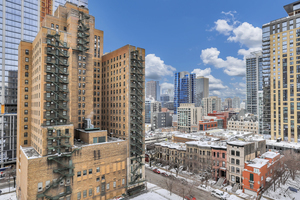 21 W Chestnut Street #1202, Chicago, IL 60610