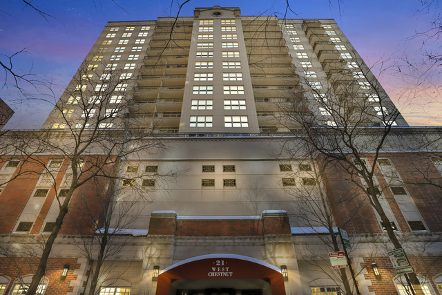 21 W Chestnut Street #1202, Chicago, IL 60610