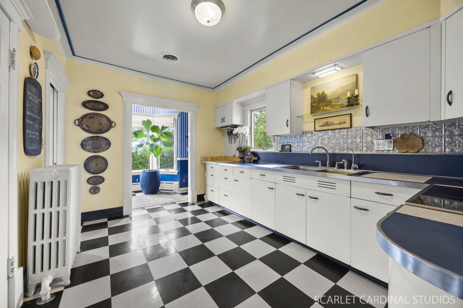 221 E Shannon Street, Elburn, IL 60119
