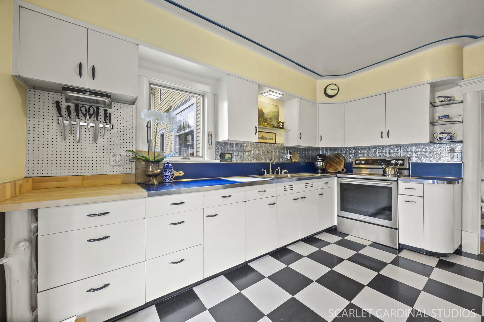 221 E Shannon Street, Elburn, IL 60119