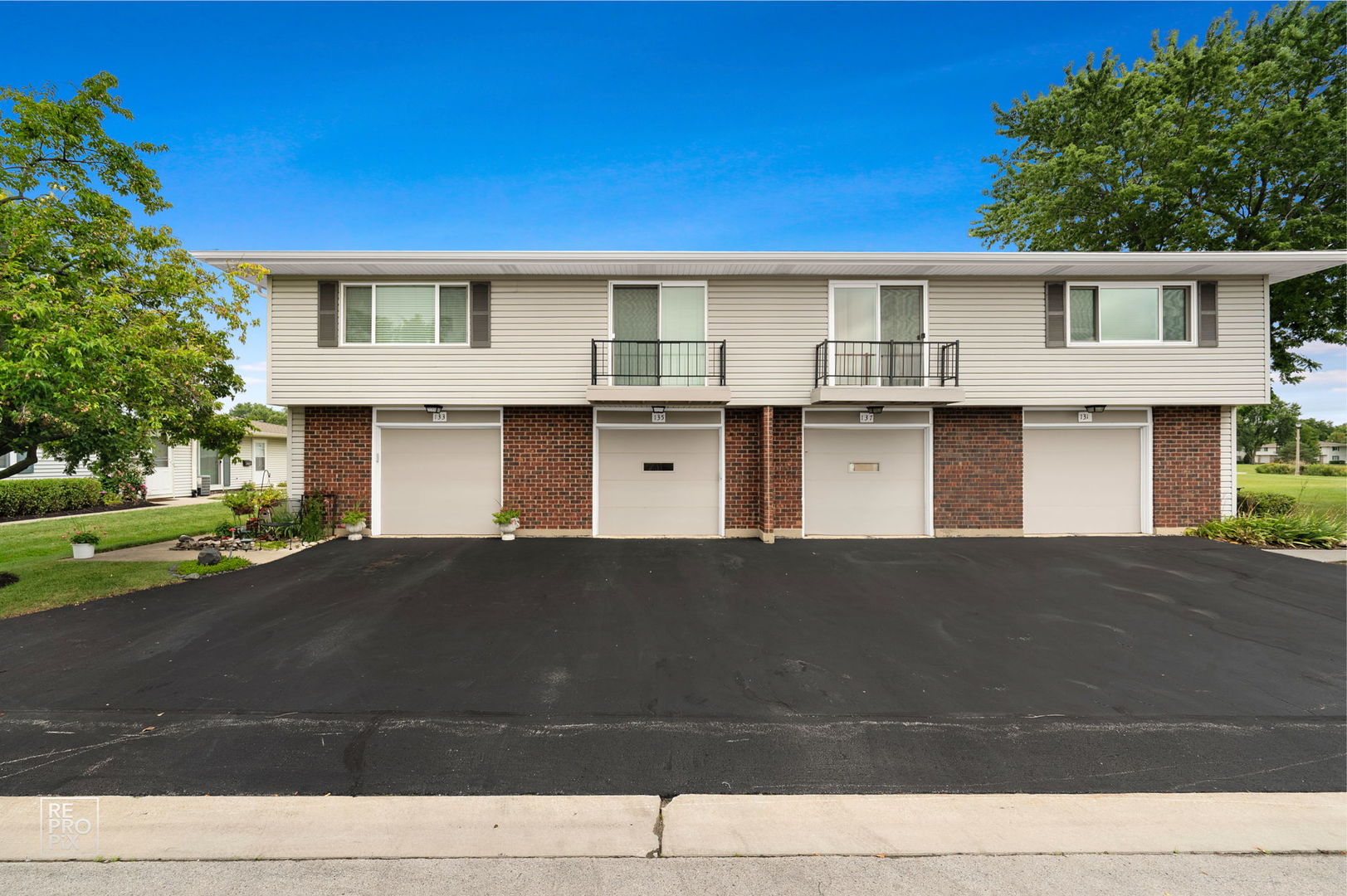 135 Barcliffe Lane #0, Schaumburg, IL 60194
