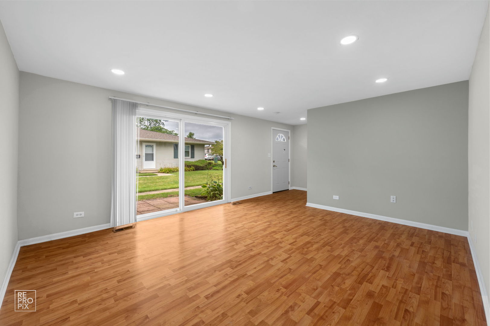 135 Barcliffe Lane #0, Schaumburg, IL 60194