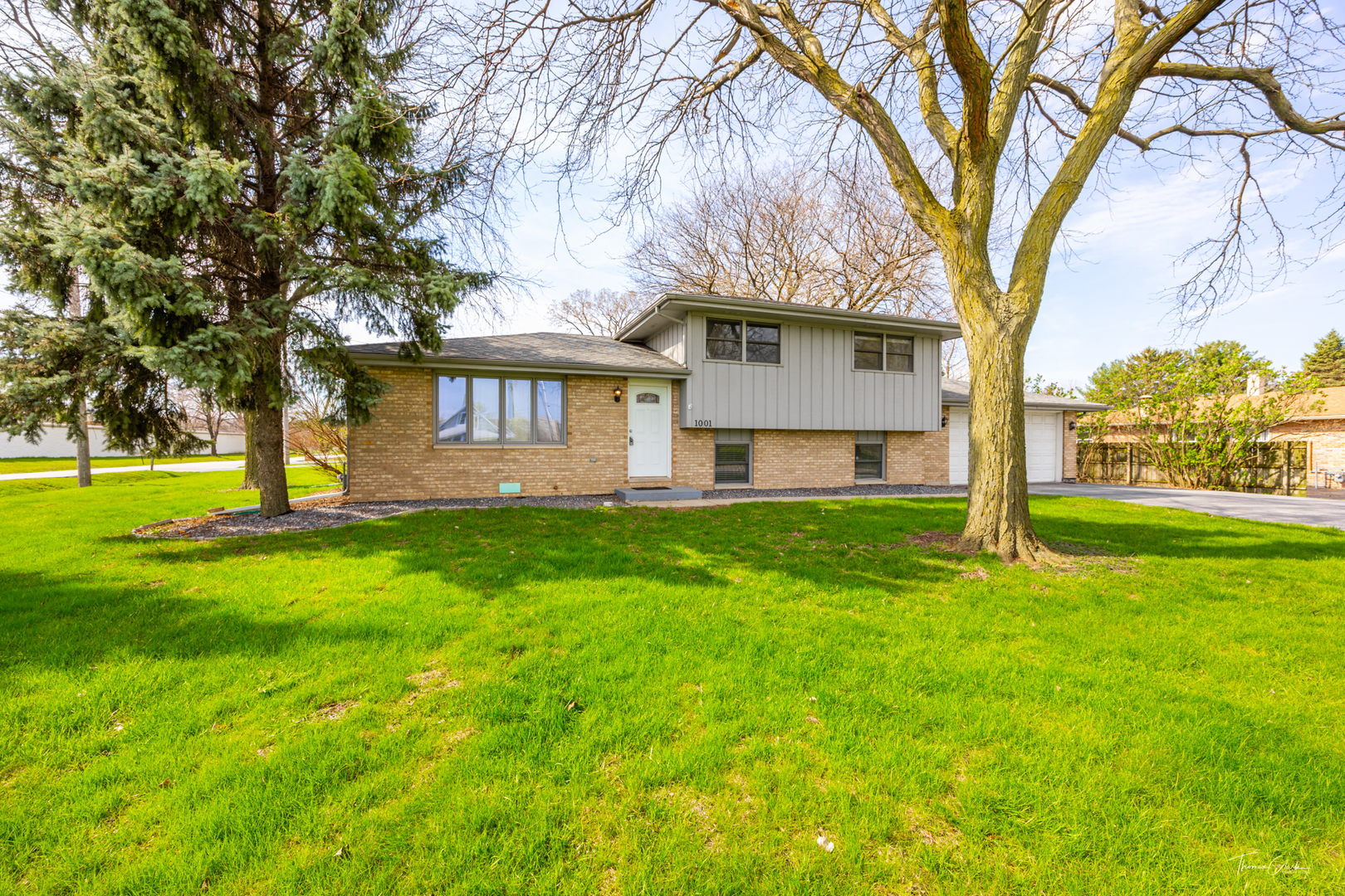1001 172nd Street, Hazel Crest, IL 60429