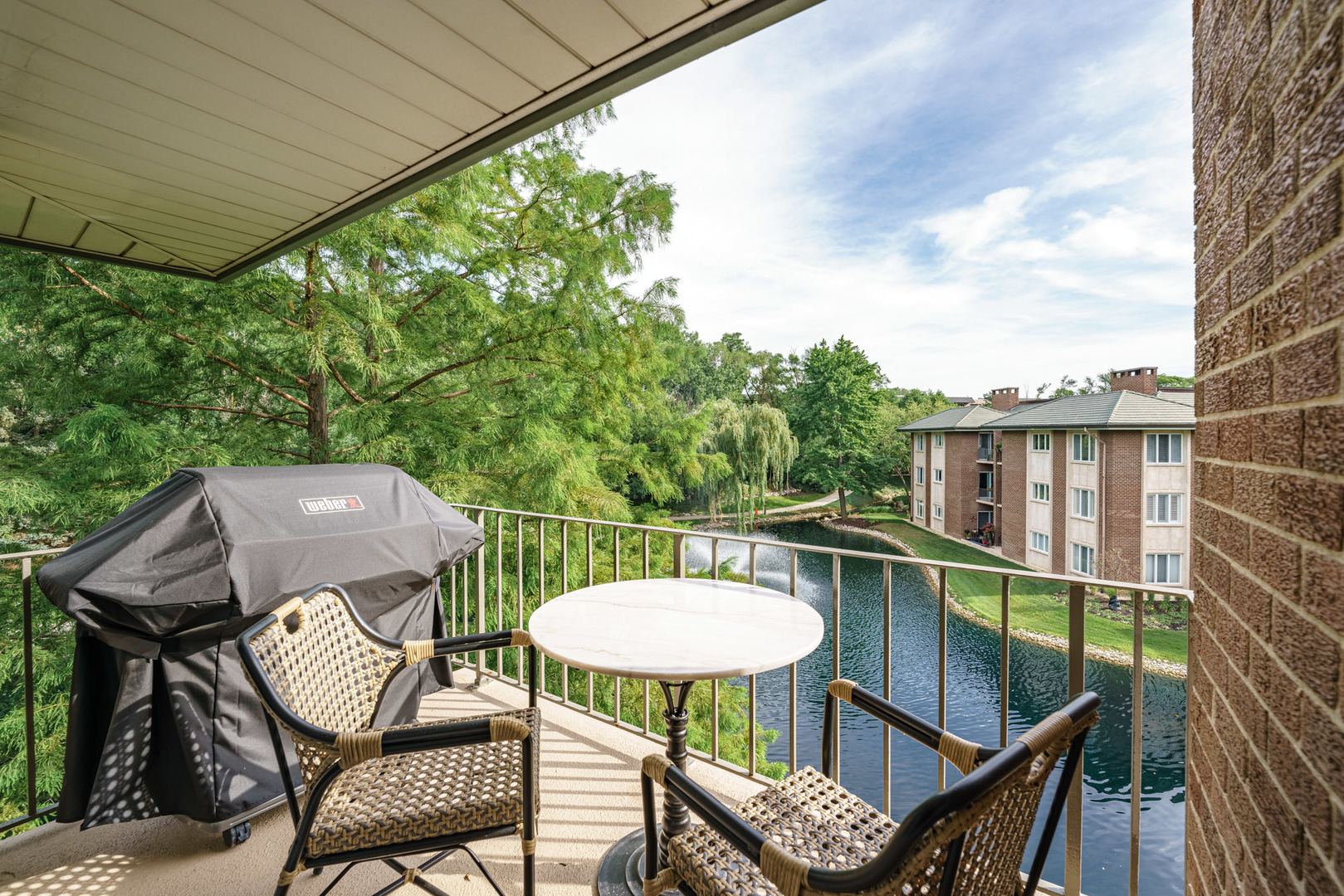 3 Oak Brook Club Drive #E307, Oak Brook, IL 60523
