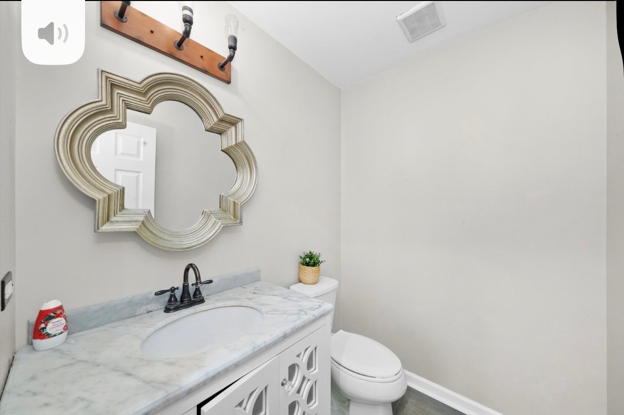255 Central Avenue, Matteson, IL 60443