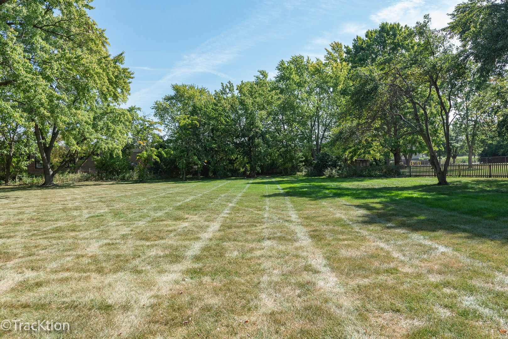 23061 N Apple Hill Lane, Lincolnshire, IL 60069