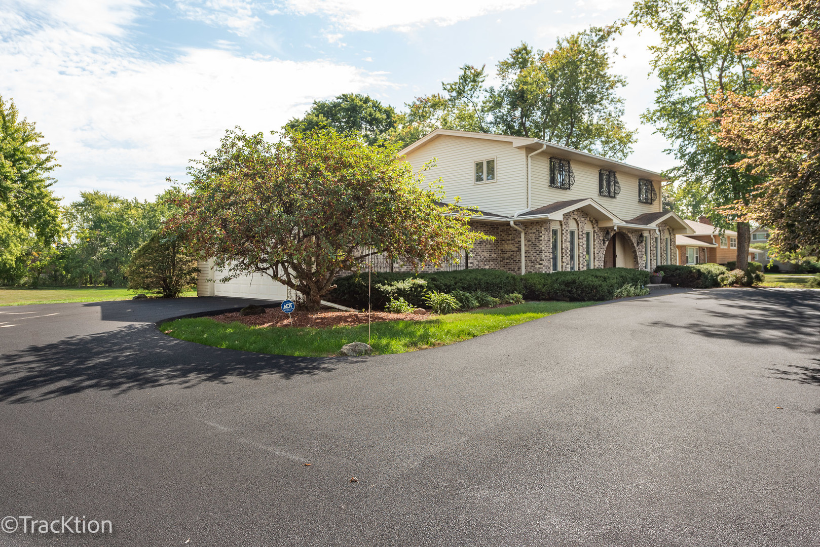 23061 N Apple Hill Lane, Lincolnshire, IL 60069