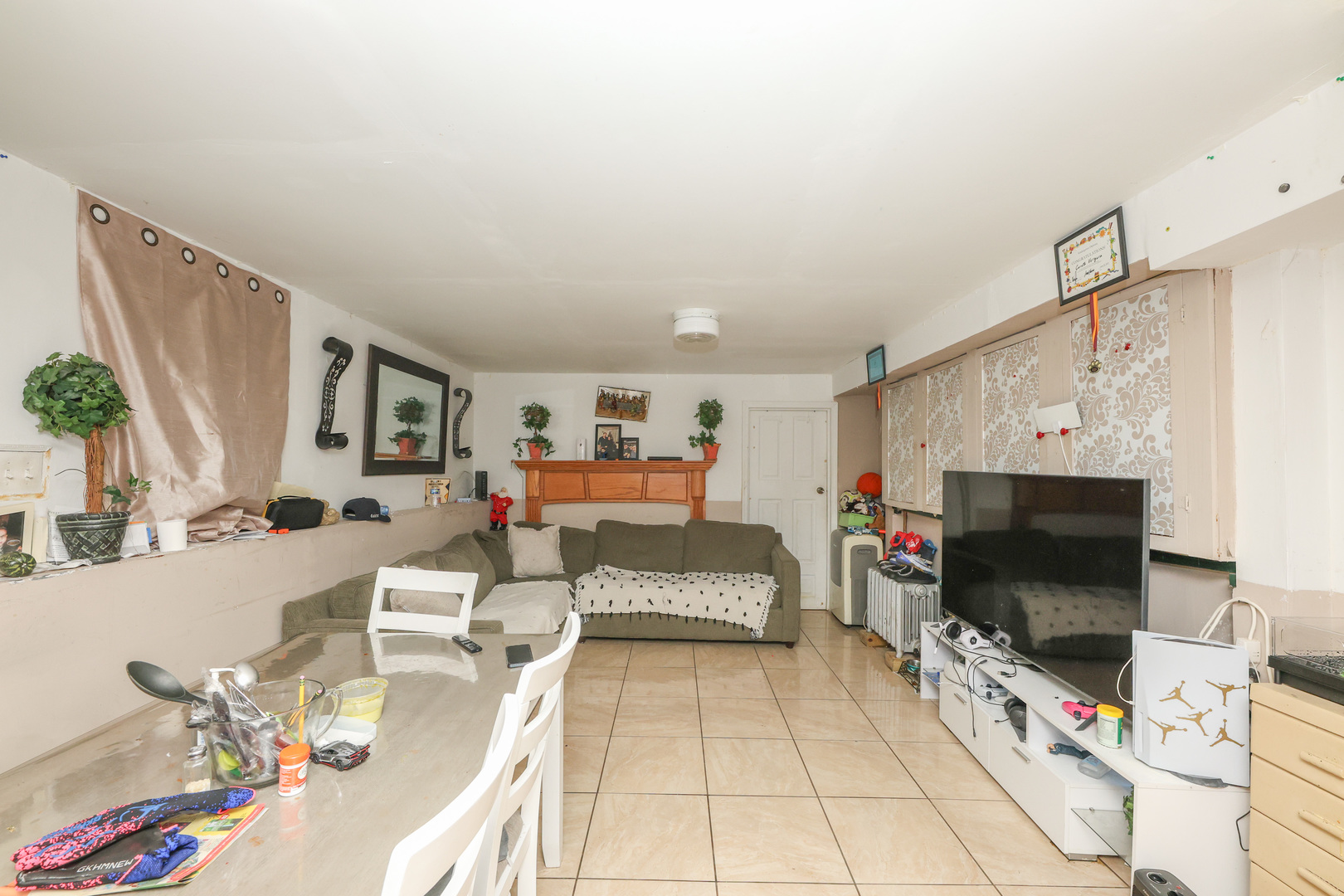 5351 N Kimball Avenue, Chicago, IL 60625