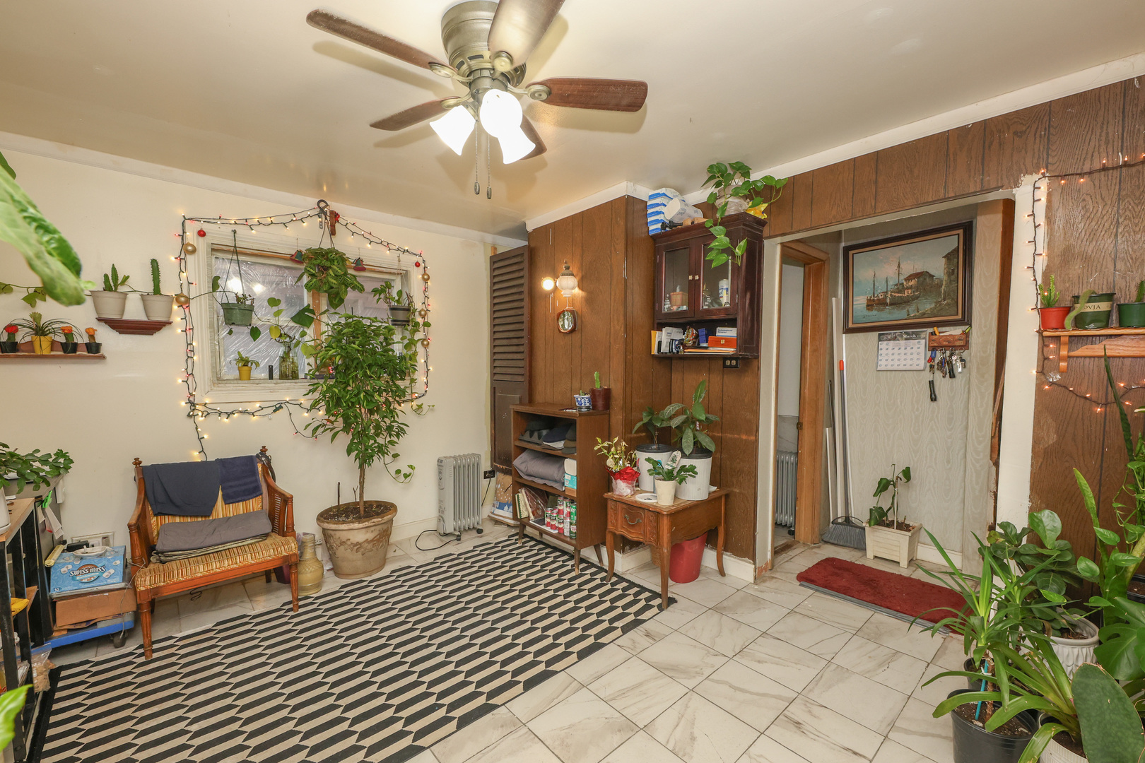 5351 N Kimball Avenue, Chicago, IL 60625