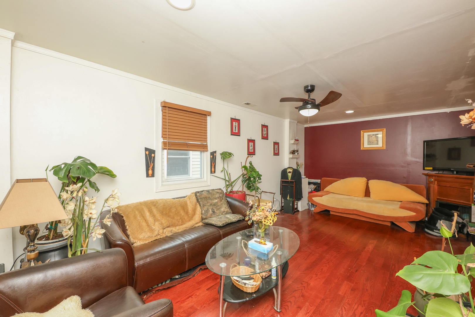5351 N Kimball Avenue, Chicago, IL 60625
