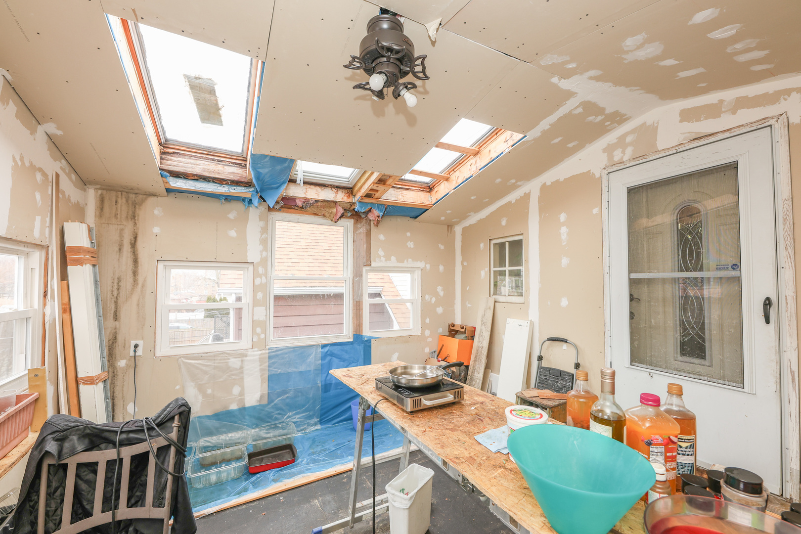 5351 N Kimball Avenue, Chicago, IL 60625