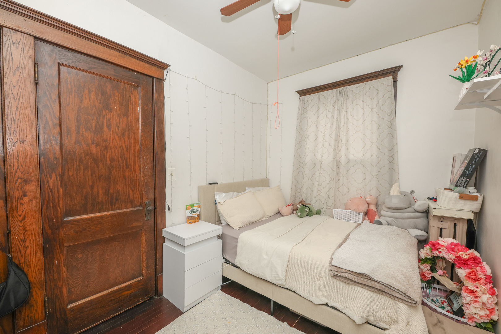 5351 N Kimball Avenue, Chicago, IL 60625