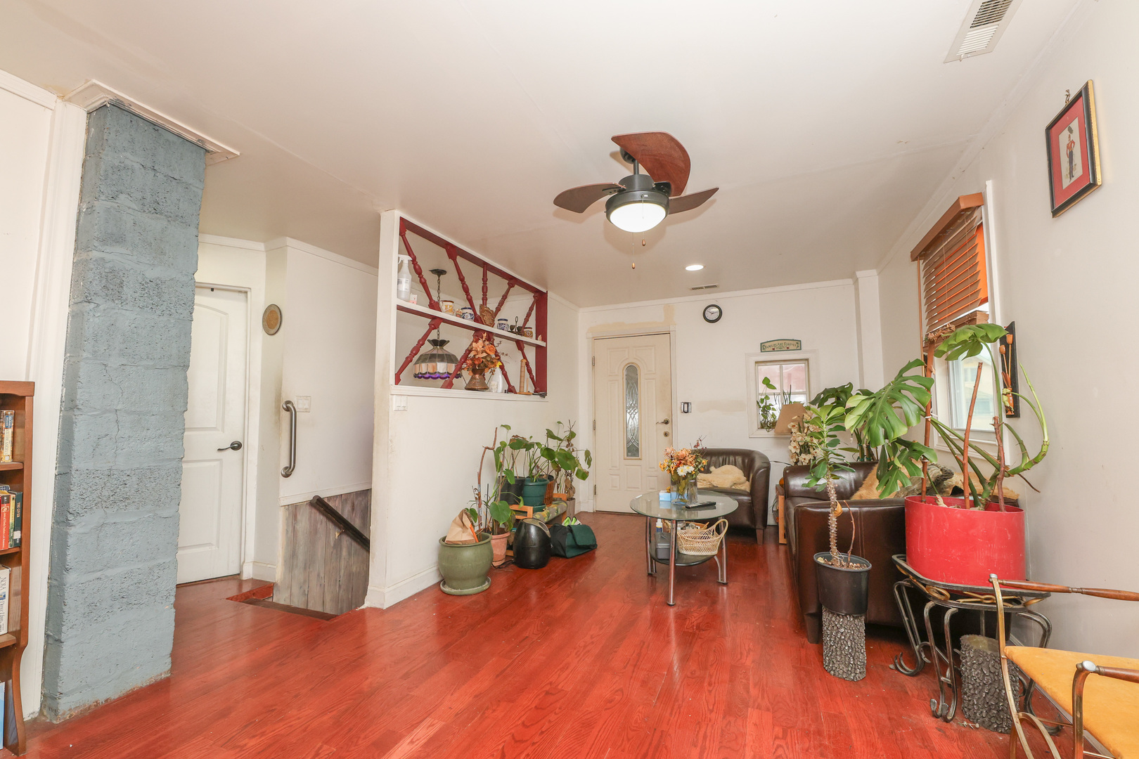 5351 N Kimball Avenue, Chicago, IL 60625