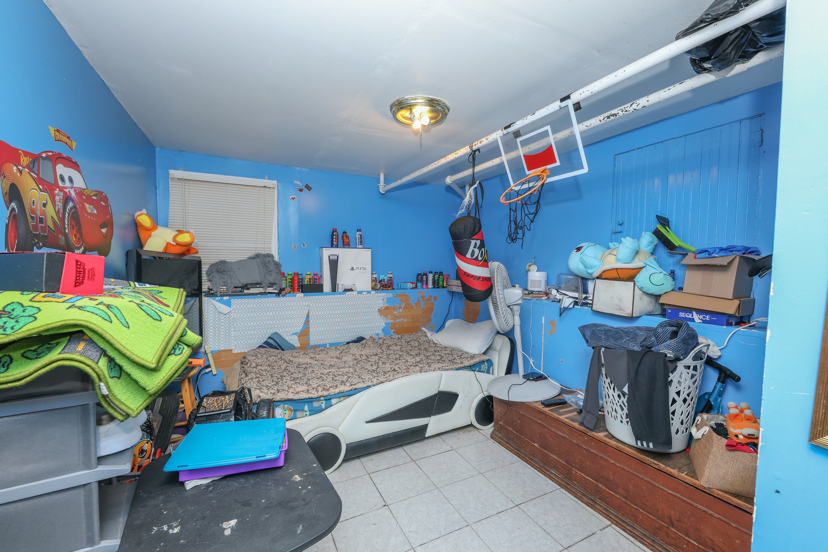 5351 N Kimball Avenue, Chicago, IL 60625
