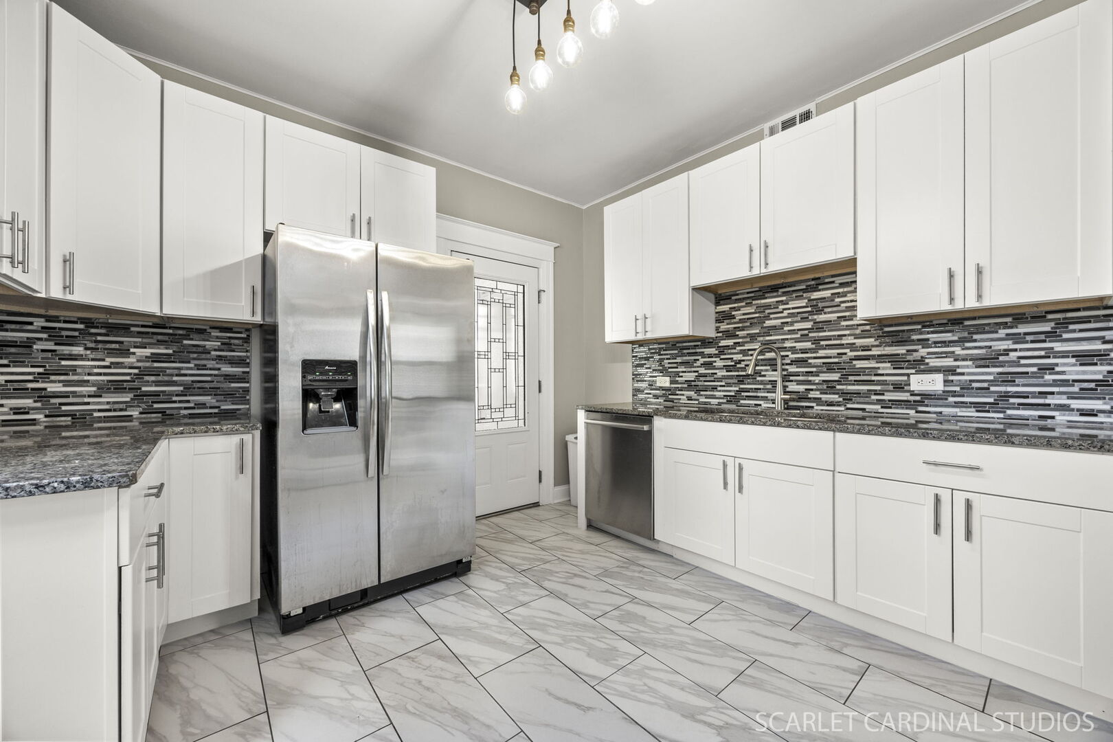 255 Plum Street, Aurora, IL 60506