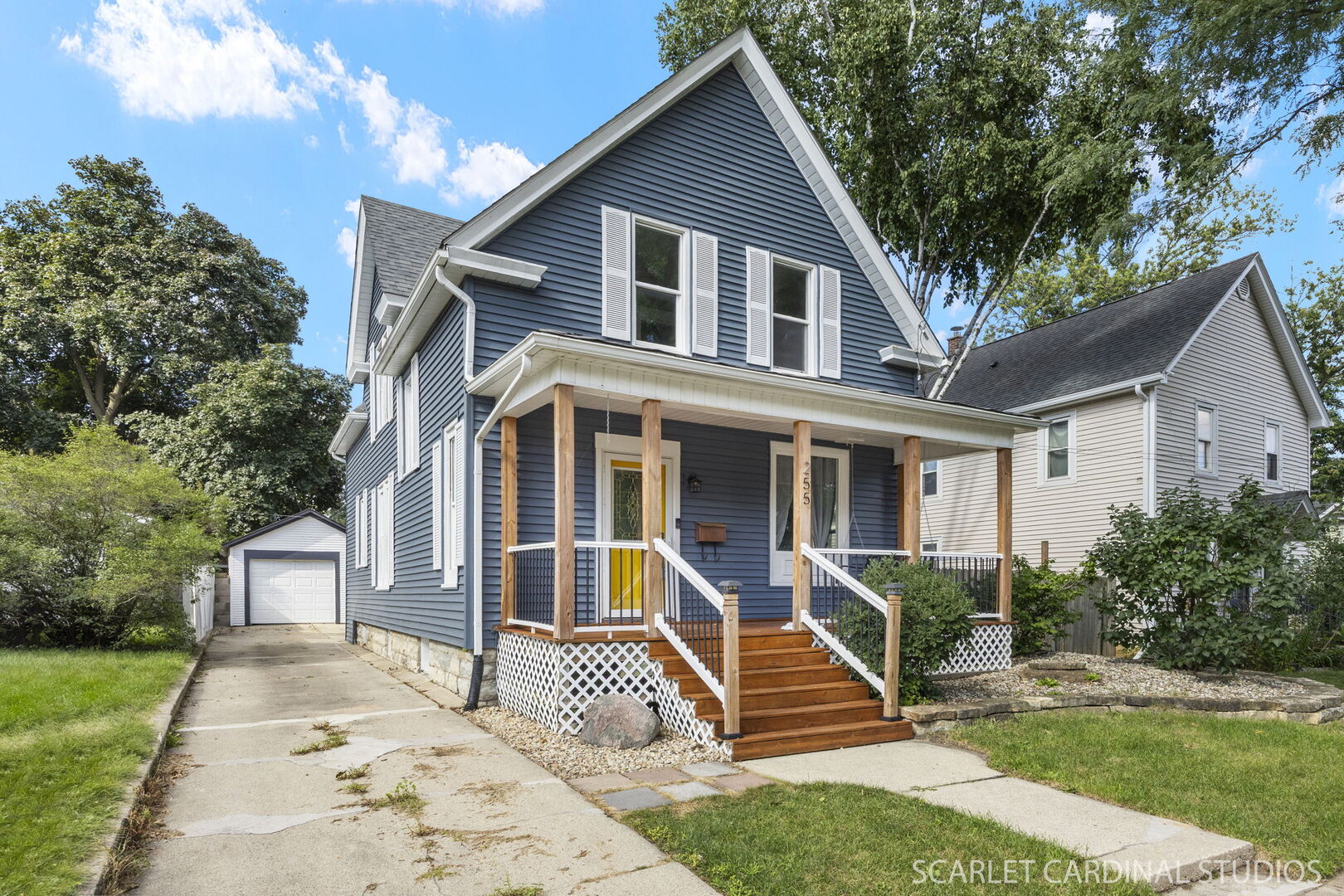255 Plum Street, Aurora, IL 60506