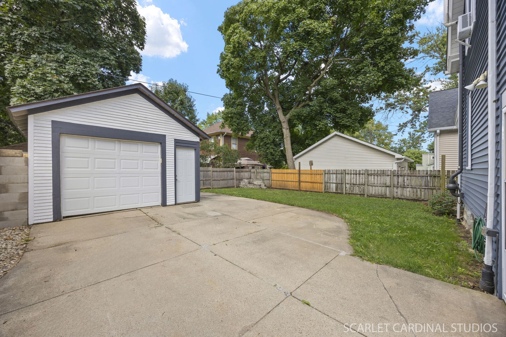 255 Plum Street, Aurora, IL 60506