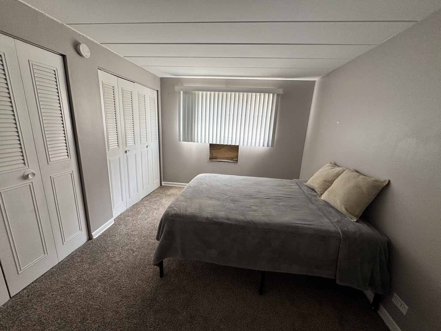 12548 Fairview Avenue #2A, Blue Island, IL 60406