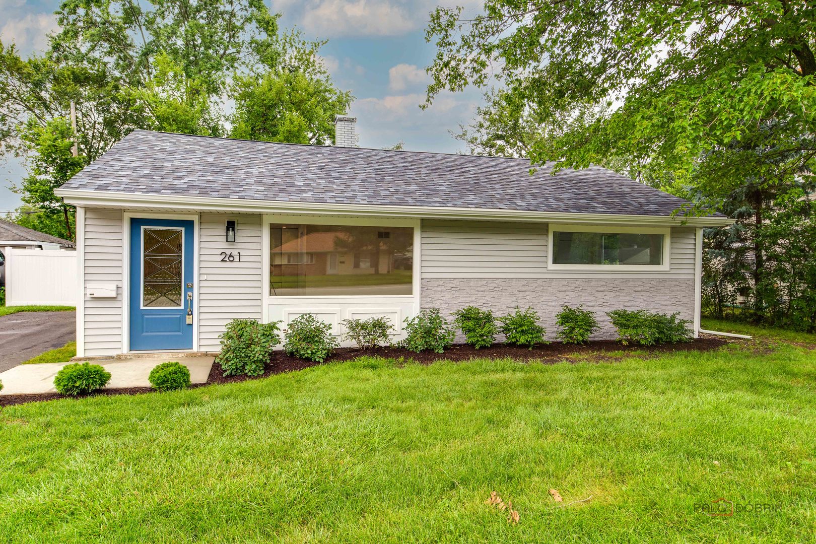 261 Blackhawk Drive, Park Forest, IL 60466